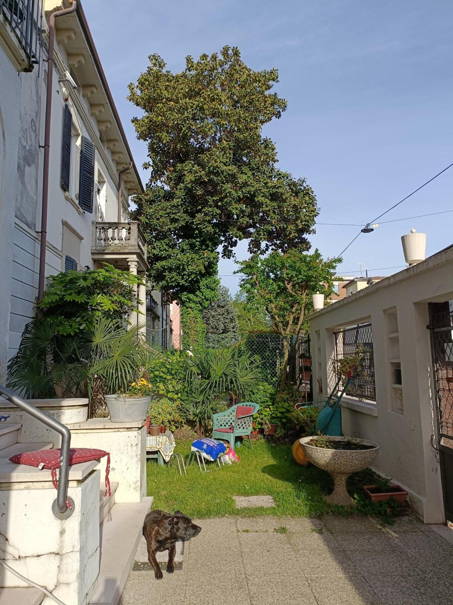 Chez Mavipagi B&B Верона Экстерьер фото