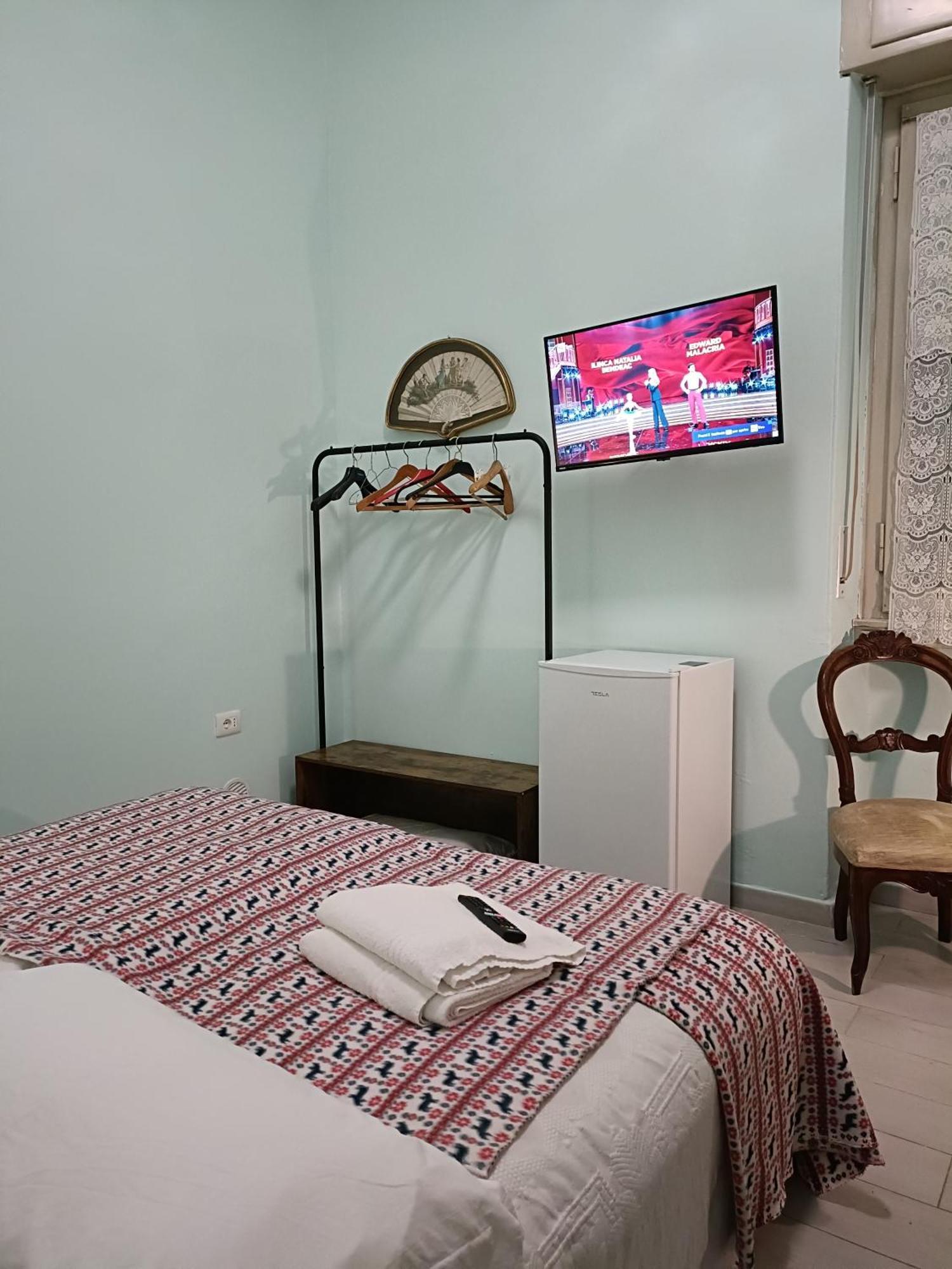 Chez Mavipagi B&B Верона Экстерьер фото