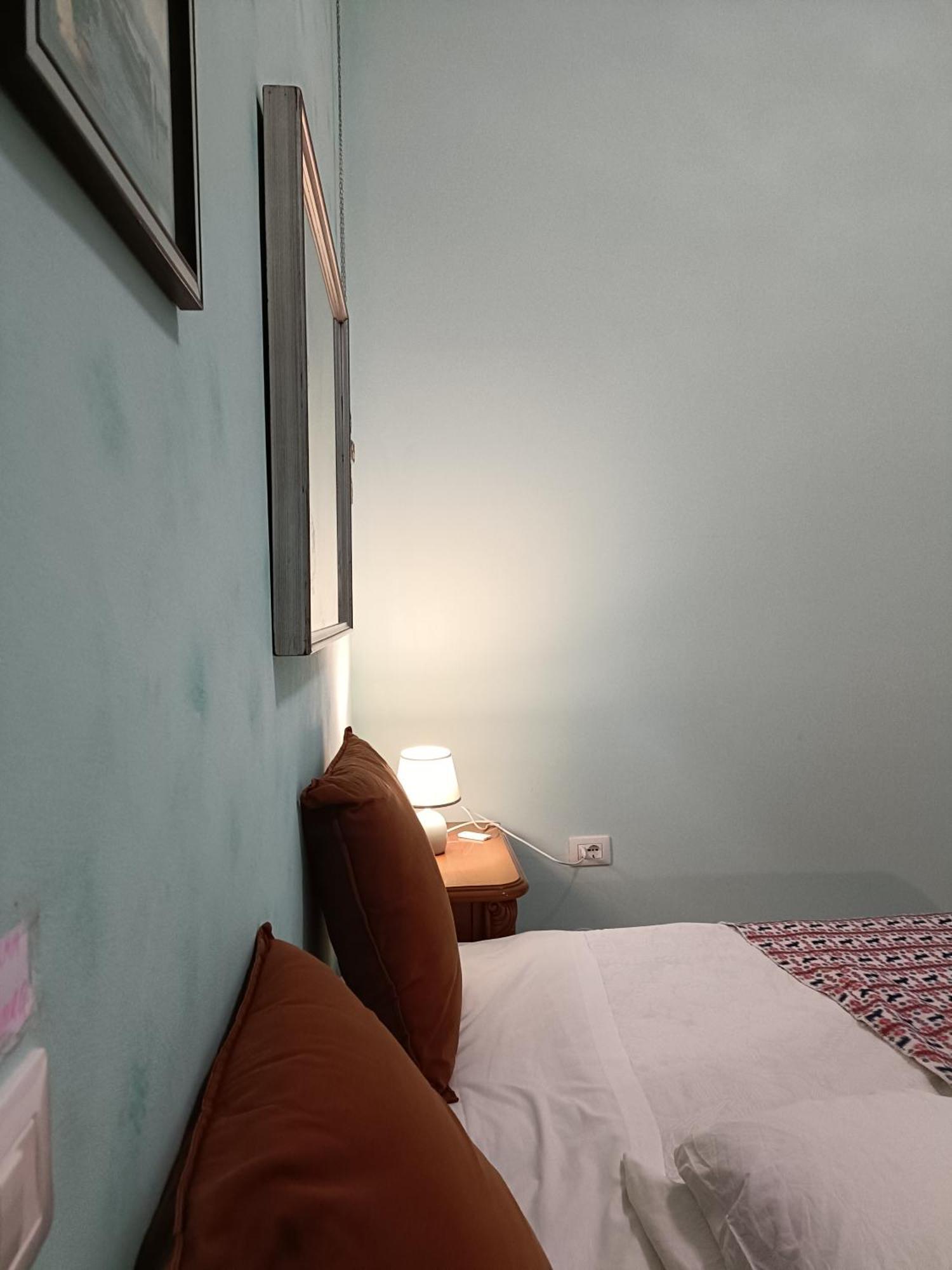 Chez Mavipagi B&B Верона Экстерьер фото
