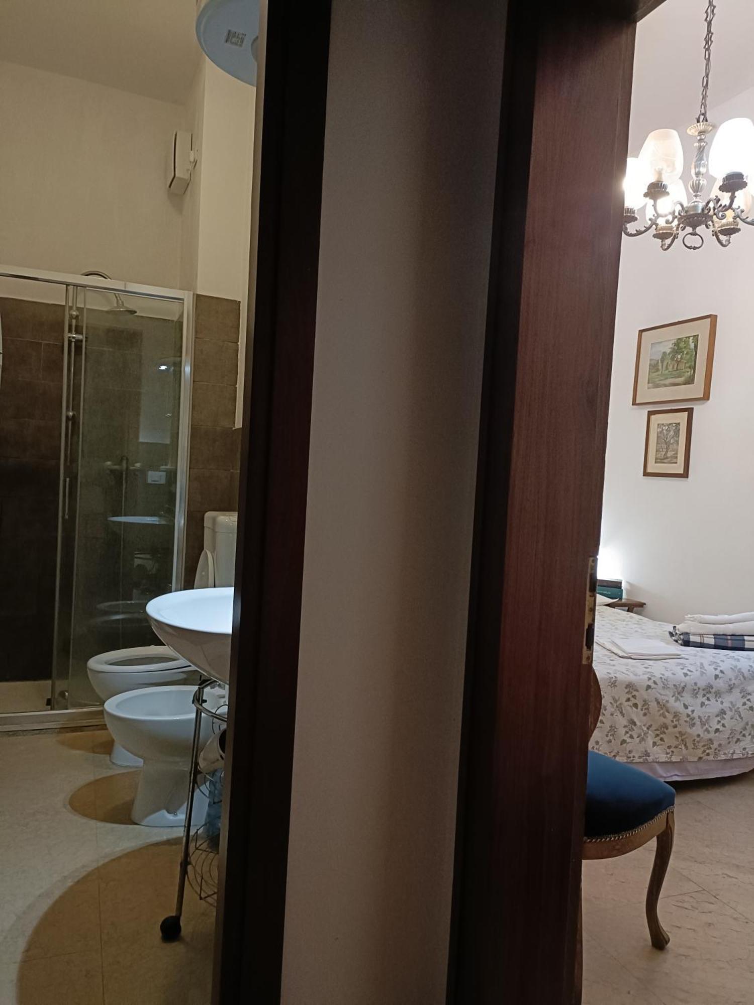 Chez Mavipagi B&B Верона Экстерьер фото